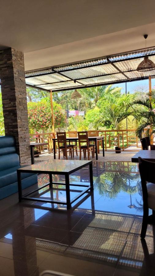 Majesty Palm Resort 马哈赞加 外观 照片